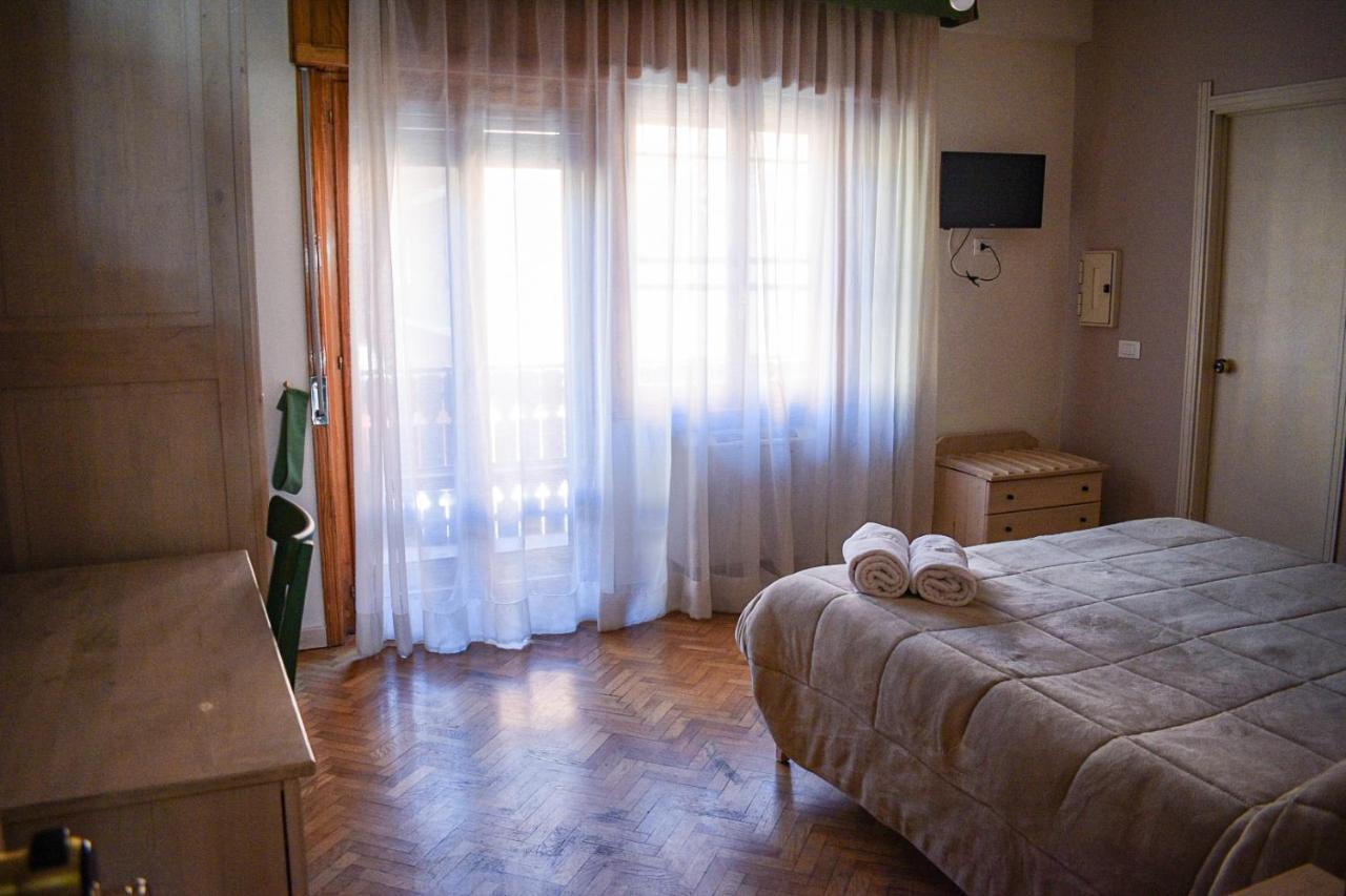 קמיליאטלו סילאנו Lo Sciatore Hotel & Restaurant מראה חיצוני תמונה