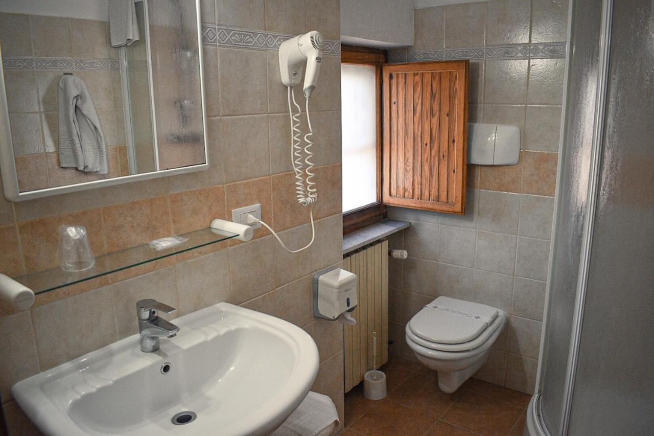 קמיליאטלו סילאנו Lo Sciatore Hotel & Restaurant מראה חיצוני תמונה