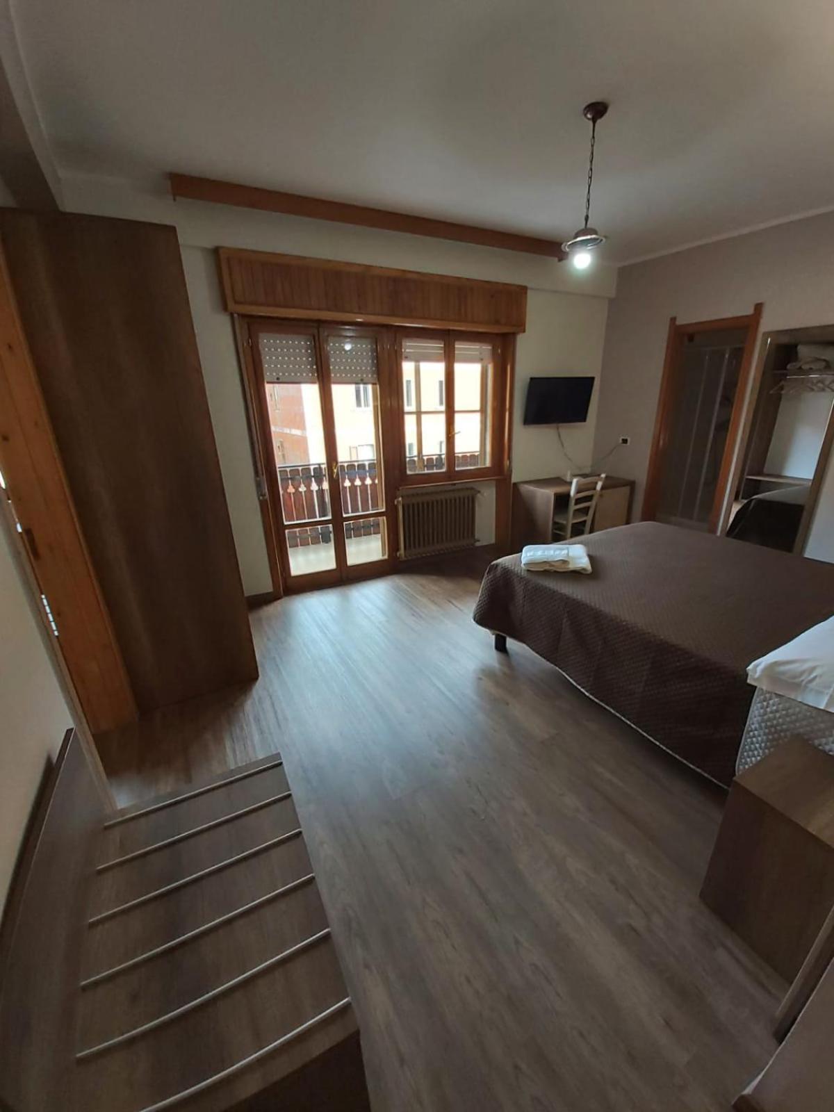קמיליאטלו סילאנו Lo Sciatore Hotel & Restaurant מראה חיצוני תמונה