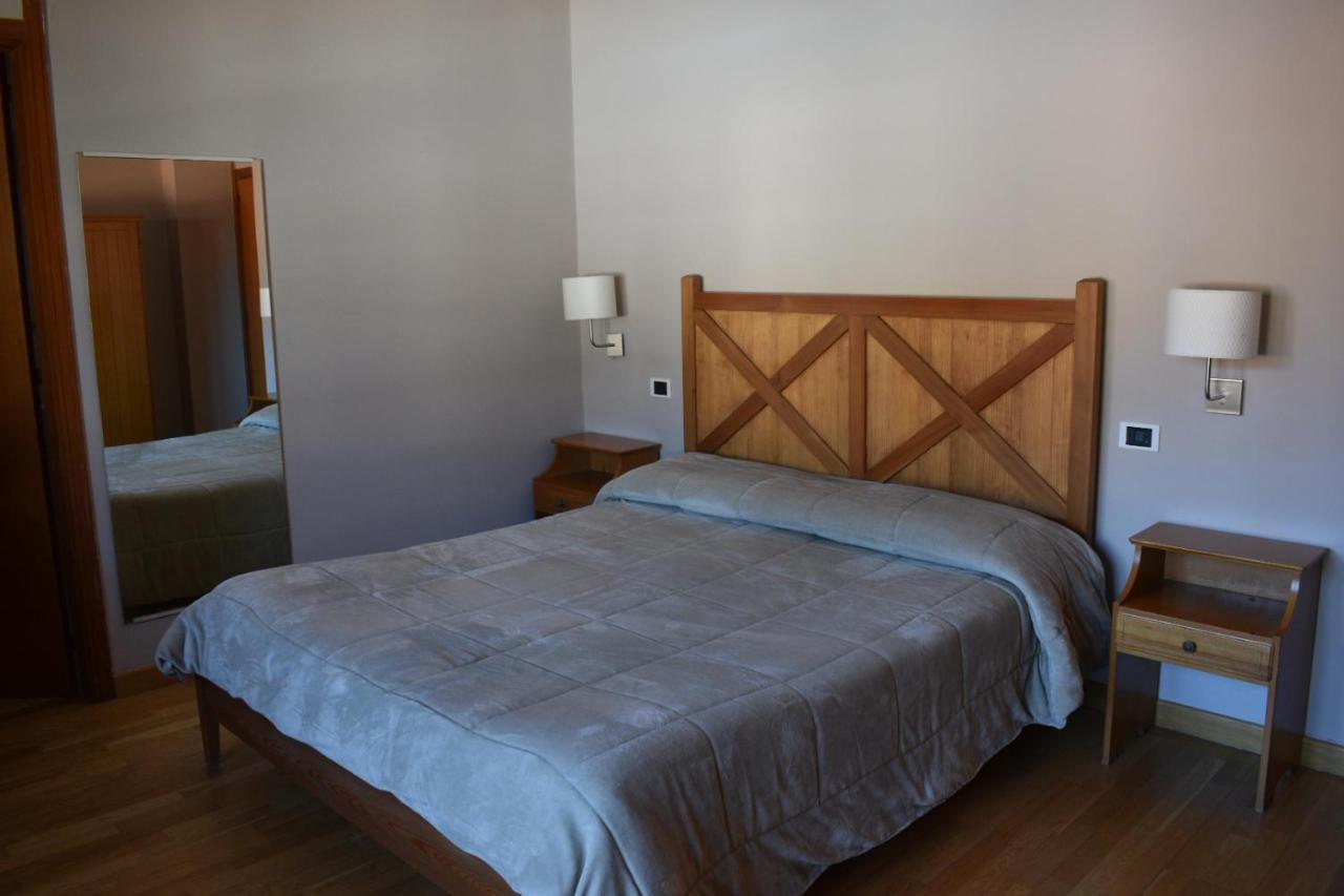 קמיליאטלו סילאנו Lo Sciatore Hotel & Restaurant מראה חיצוני תמונה